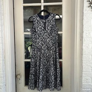 I am selling a size 8 Danny and nicole dress